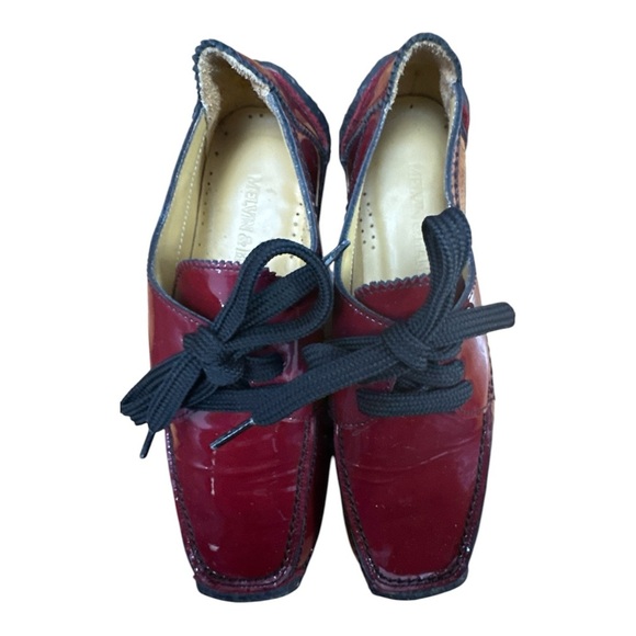 Red and Black Flats with Glossy Leather and Low Flat Sole - Picture 7 of 10